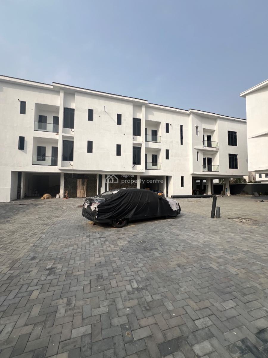 Well-crafted and Almost Completed 3-bedroom Serviced Apartment, Lekki Phase 1, Lekki Phase 1, Lekki, Lagos, Terraced Duplex for Sale