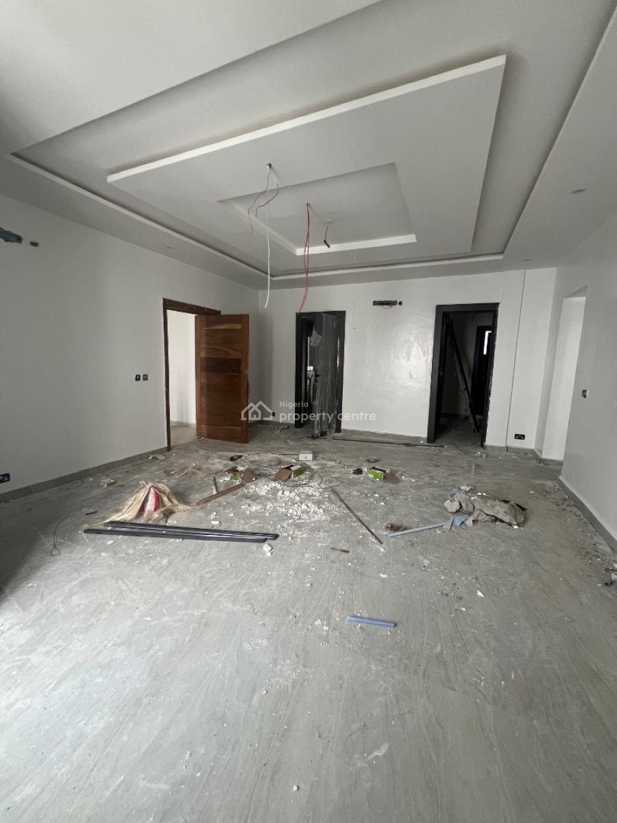 Well-crafted and Almost Completed 3-bedroom Serviced Apartment, Lekki Phase 1, Lekki Phase 1, Lekki, Lagos, Terraced Duplex for Sale