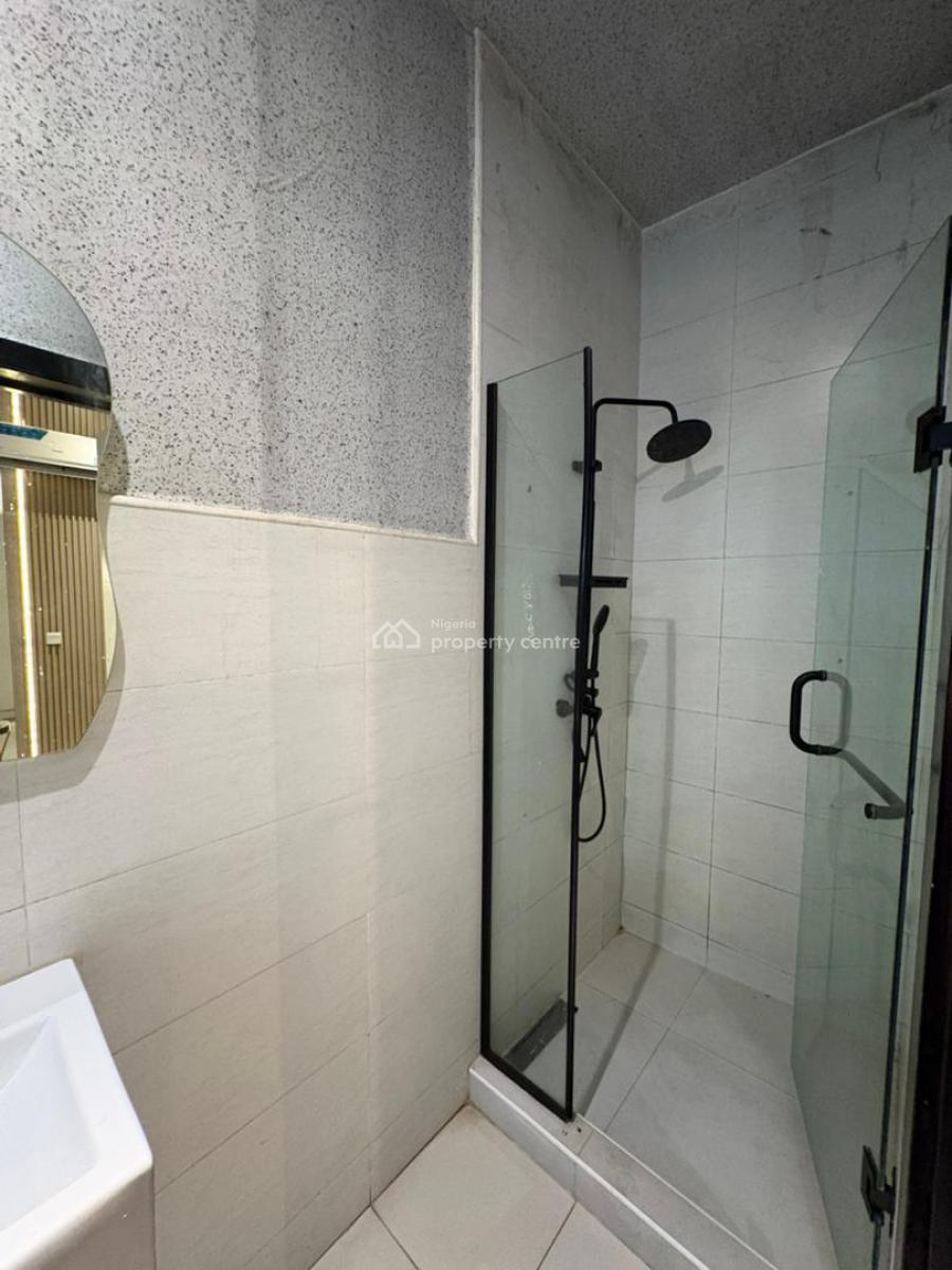 Exquisite 4-bedroom Duplex with Snooker Board & Ps5, Lekki Phase 1, Lekki, Lagos, House Short Let