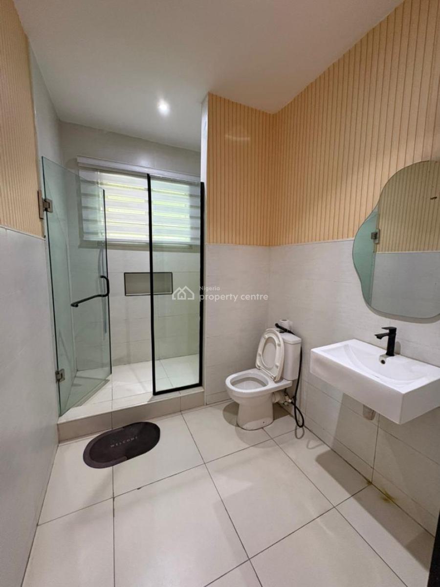 Exquisite 4-bedroom Duplex with Snooker Board & Ps5, Lekki Phase 1, Lekki, Lagos, House Short Let
