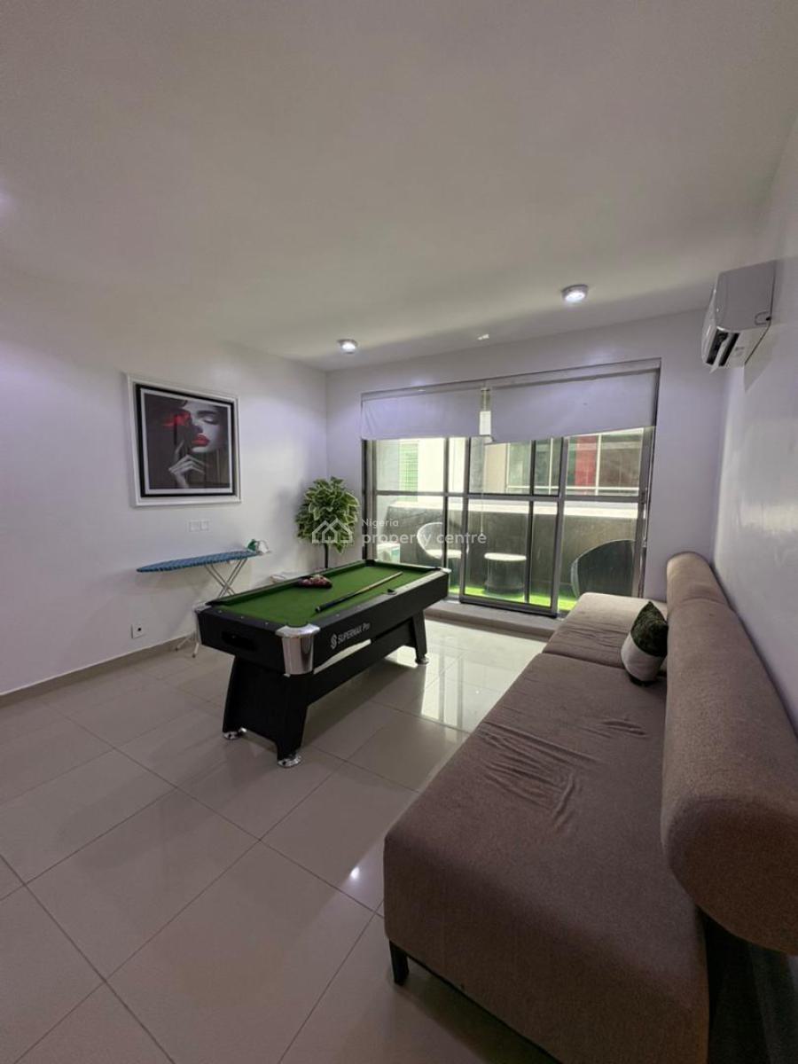 Exquisite 4-bedroom Duplex with Snooker Board & Ps5, Lekki Phase 1, Lekki, Lagos, House Short Let