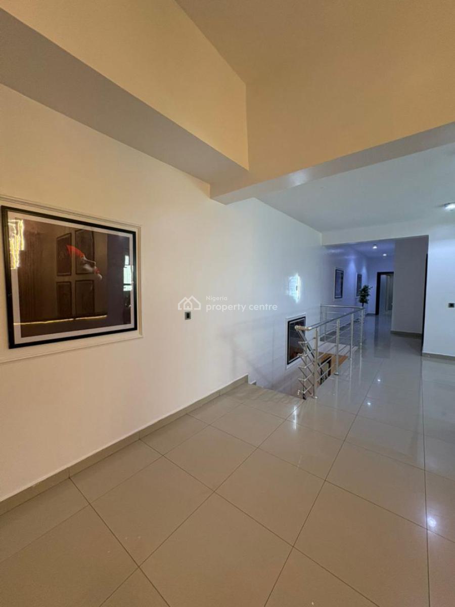 Exquisite 4-bedroom Duplex with Snooker Board & Ps5, Lekki Phase 1, Lekki, Lagos, House Short Let