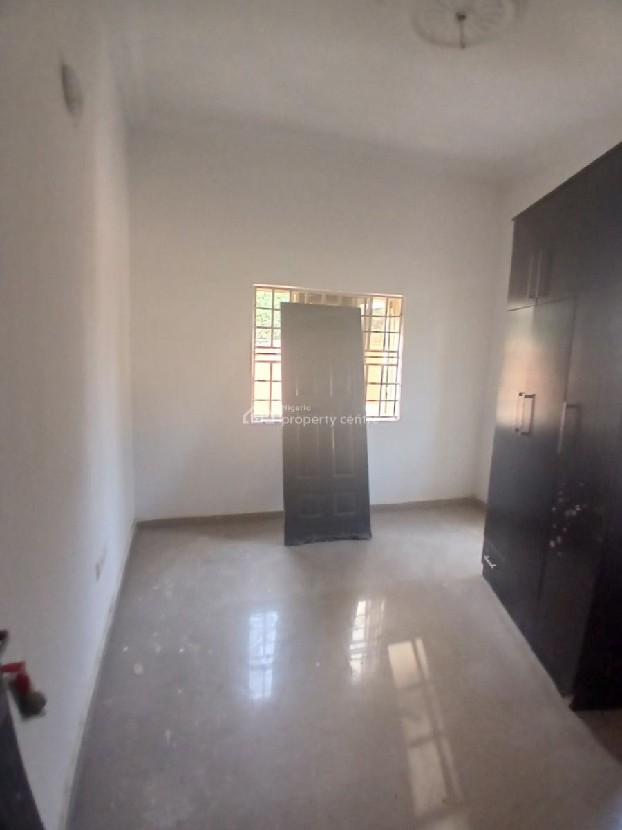Newly Renovated 2 Bedrooms Flat En Suite, Gaduwa, Abuja, Flat / Apartment for Rent