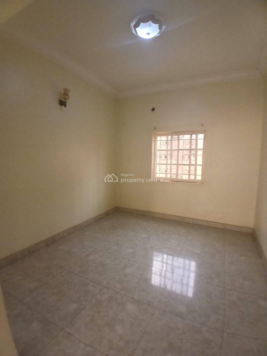 2 Bedrooms Flat En Suite in an Estate, Gaduwa, Abuja, Flat / Apartment for Rent