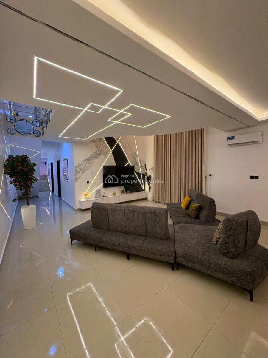 Beautifully Furnished 4-bedroom Duplex with Snooker Board & Ps5, Ikate, Lekki, Lagos, House Short Let