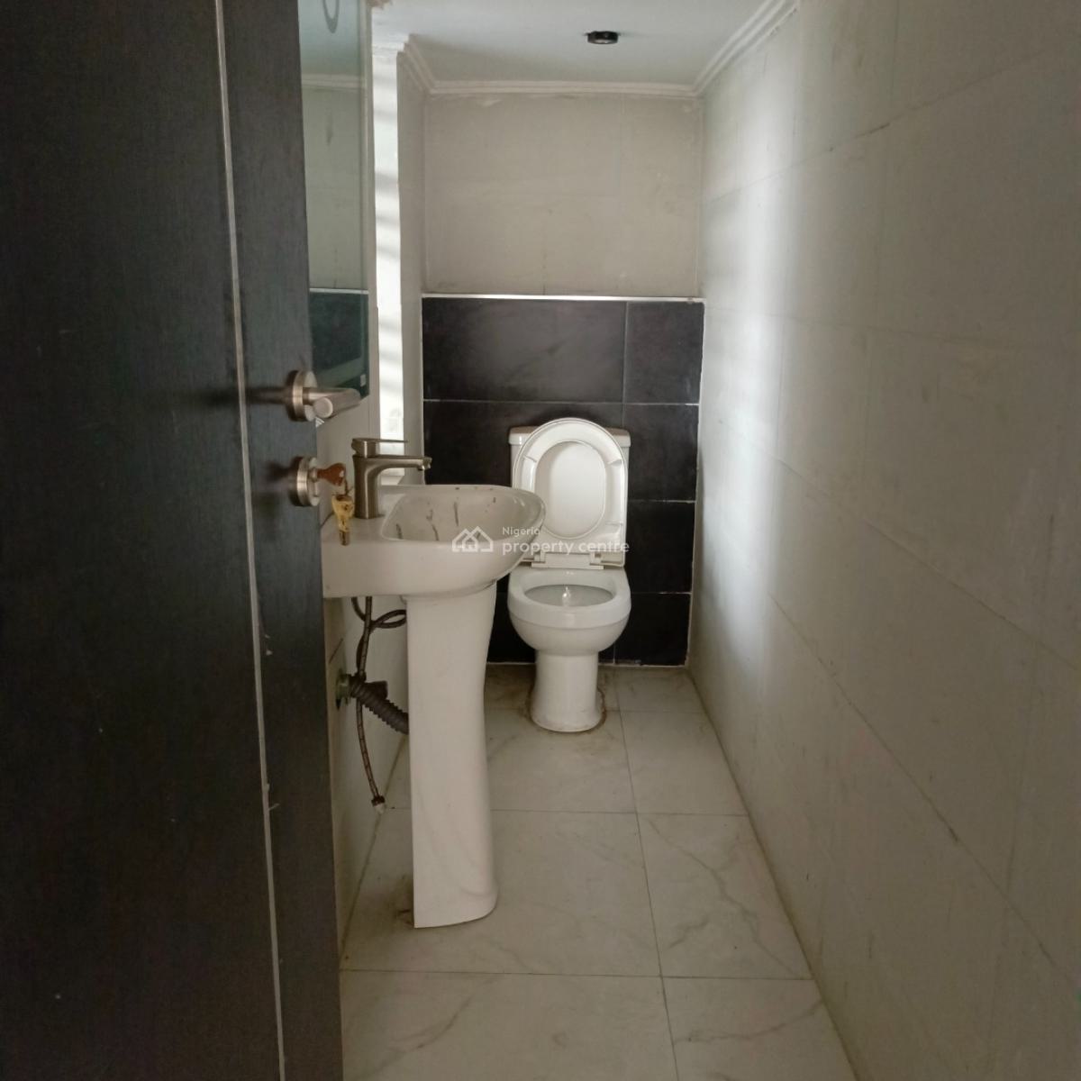 4 Bedroom Terrace with Bq, Off Ilasan Ikate Elegushi Lekki Lagos, Ikate Elegushi, Lekki, Lagos, Terraced Duplex for Rent