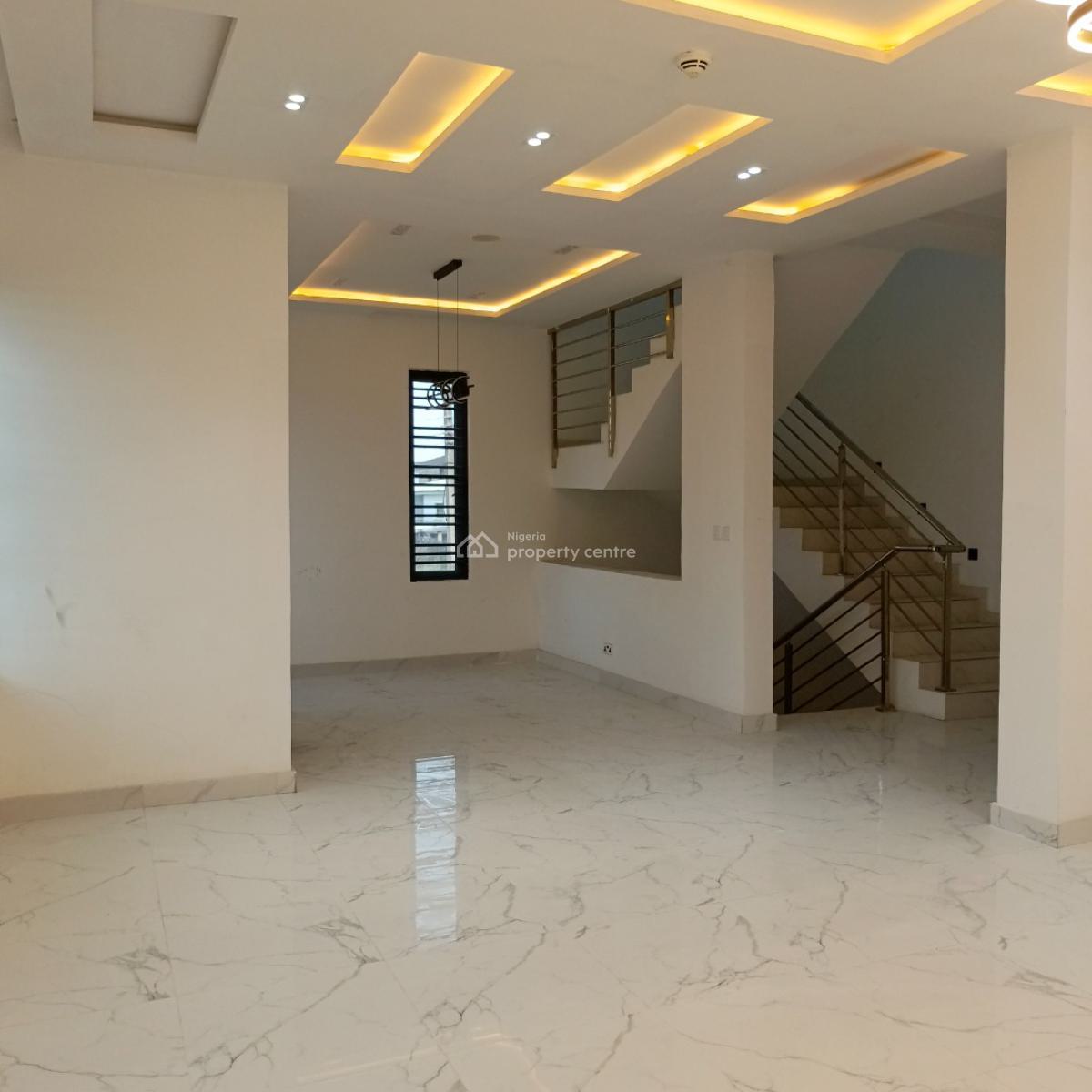 4 Bedroom Terrace with Bq, Off Ilasan Ikate Elegushi Lekki Lagos, Ikate Elegushi, Lekki, Lagos, Terraced Duplex for Rent