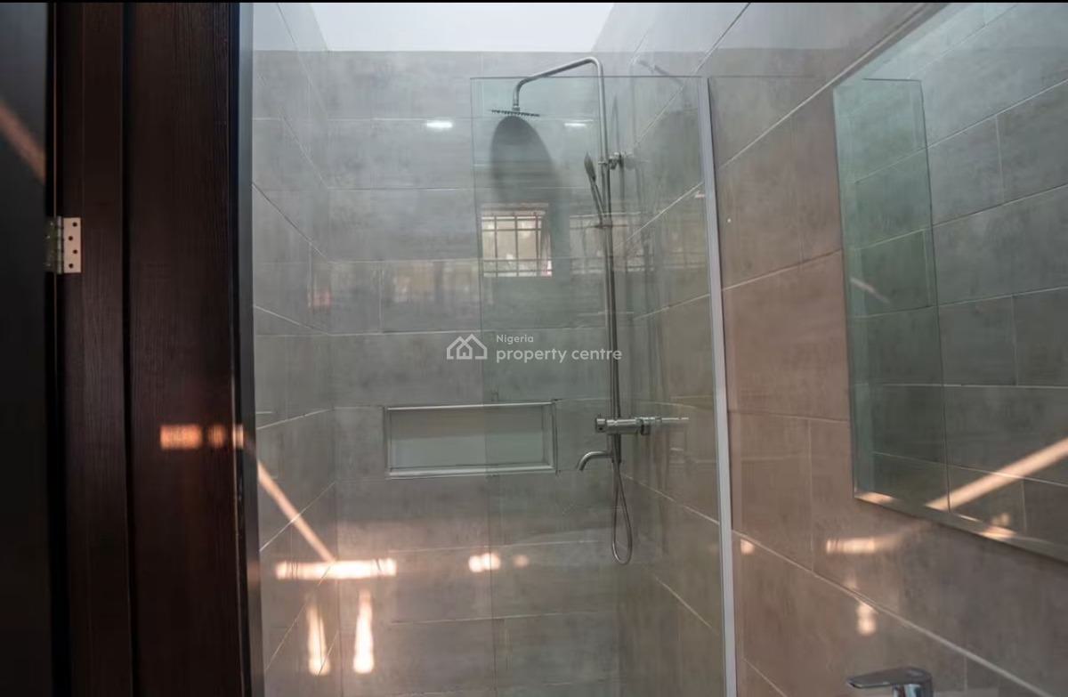 Fully Furnished 3bedroom Flat with Bq, Off Admiralty Way Lekki Phase 1, Lekki Phase 1, Lekki, Lagos, Flat / Apartment for Rent