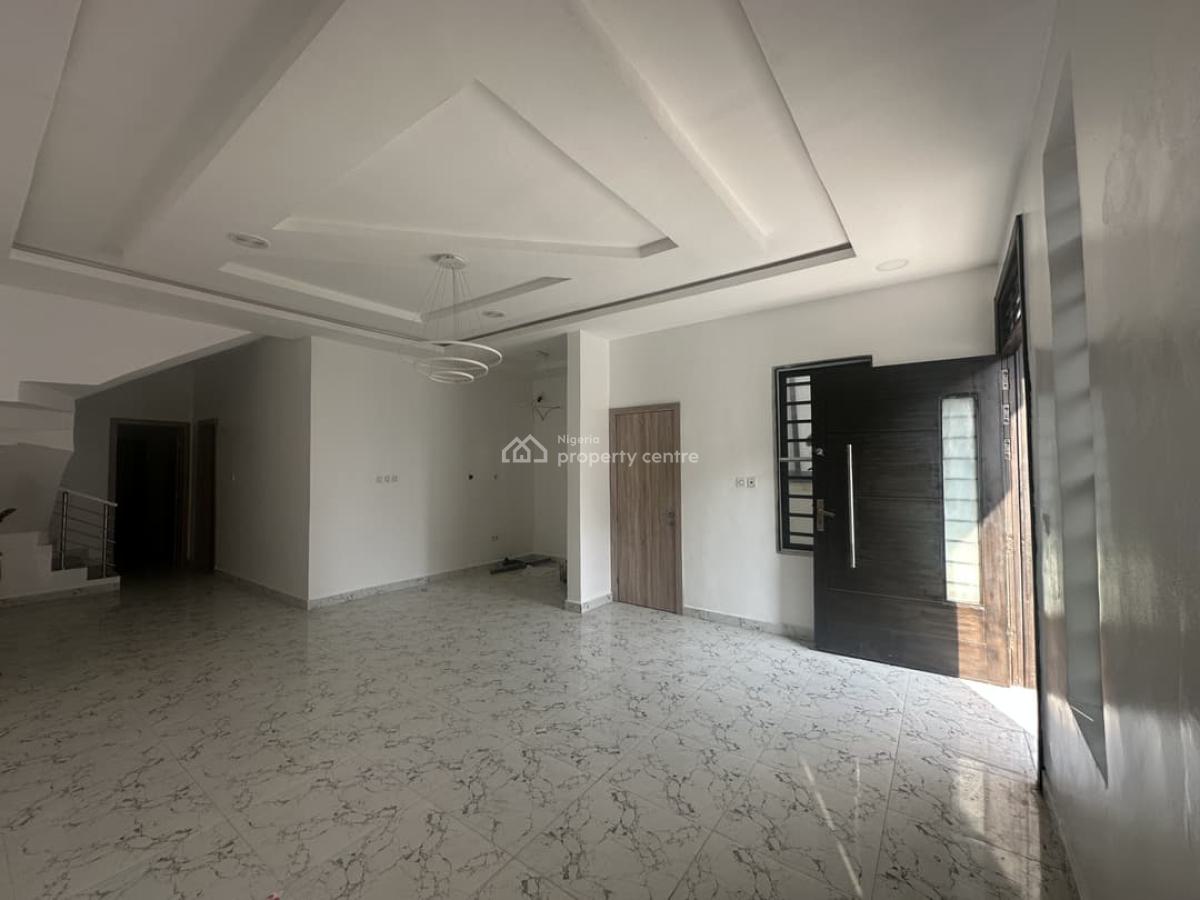 4bedroom Semi Detached Duplex in Royal Pine Estate Self Compound, Royal Pine Estate, Lekki Lagos Nigeria, Lekki, Lagos, Semi-detached Duplex for Rent