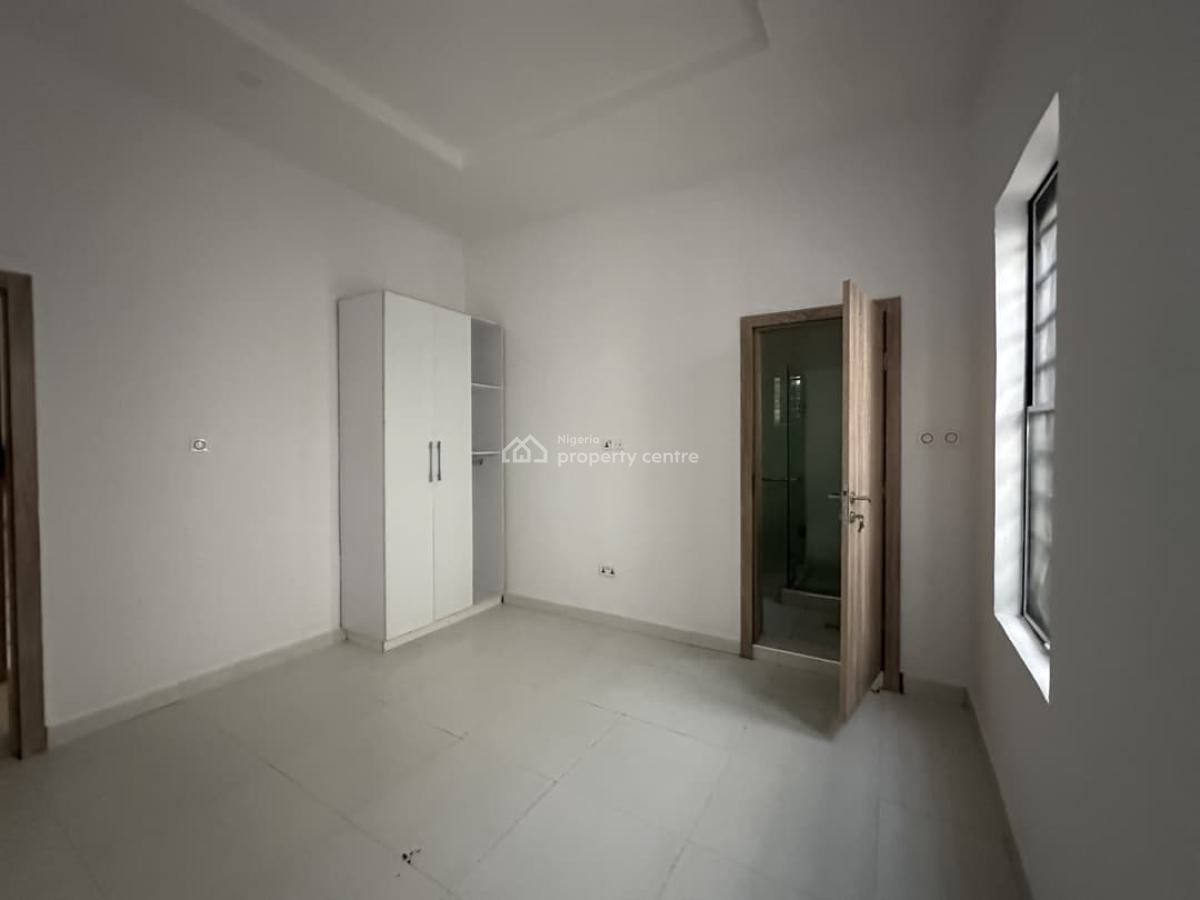 4bedroom Semi Detached Duplex in Royal Pine Estate Self Compound, Royal Pine Estate, Lekki Lagos Nigeria, Lekki, Lagos, Semi-detached Duplex for Rent