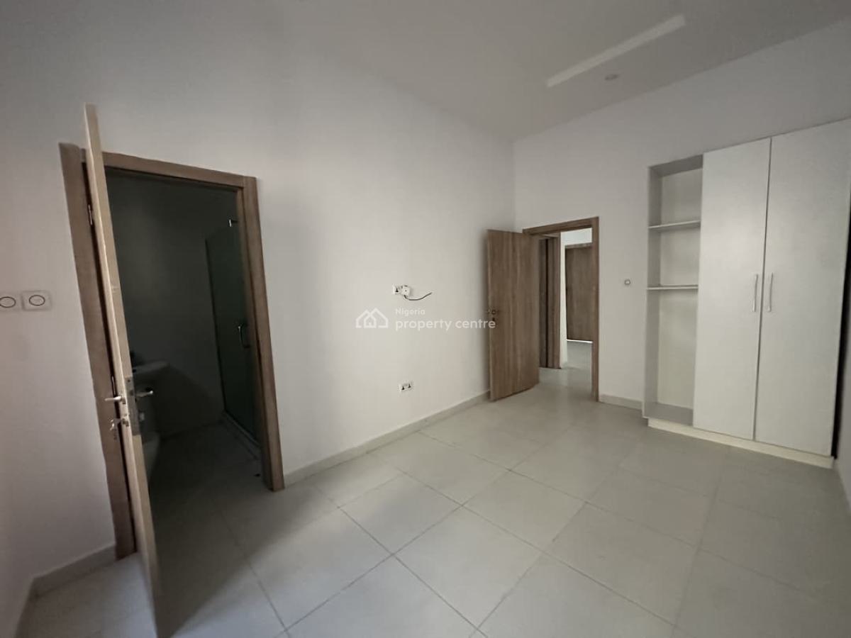 4bedroom Semi Detached Duplex in Royal Pine Estate Self Compound, Royal Pine Estate, Lekki Lagos Nigeria, Lekki, Lagos, Semi-detached Duplex for Rent