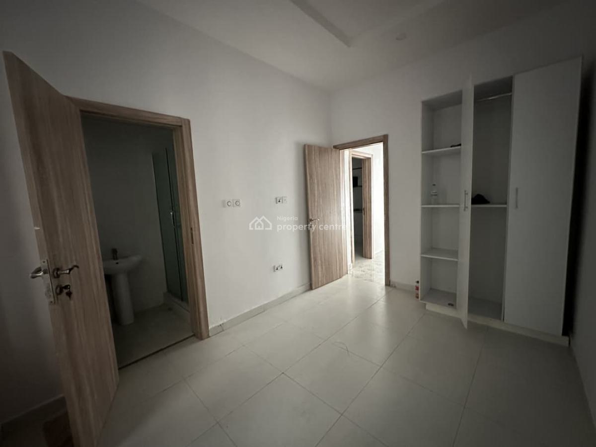 4bedroom Semi Detached Duplex in Royal Pine Estate Self Compound, Royal Pine Estate, Lekki Lagos Nigeria, Lekki, Lagos, Semi-detached Duplex for Rent