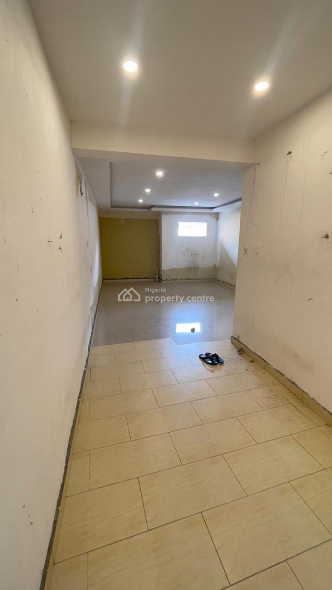 3 Units of Upper Commercial Space on Suite 22, 17 & 19, Lekki Phase 1, Lekki, Lagos, Commercial Property for Rent