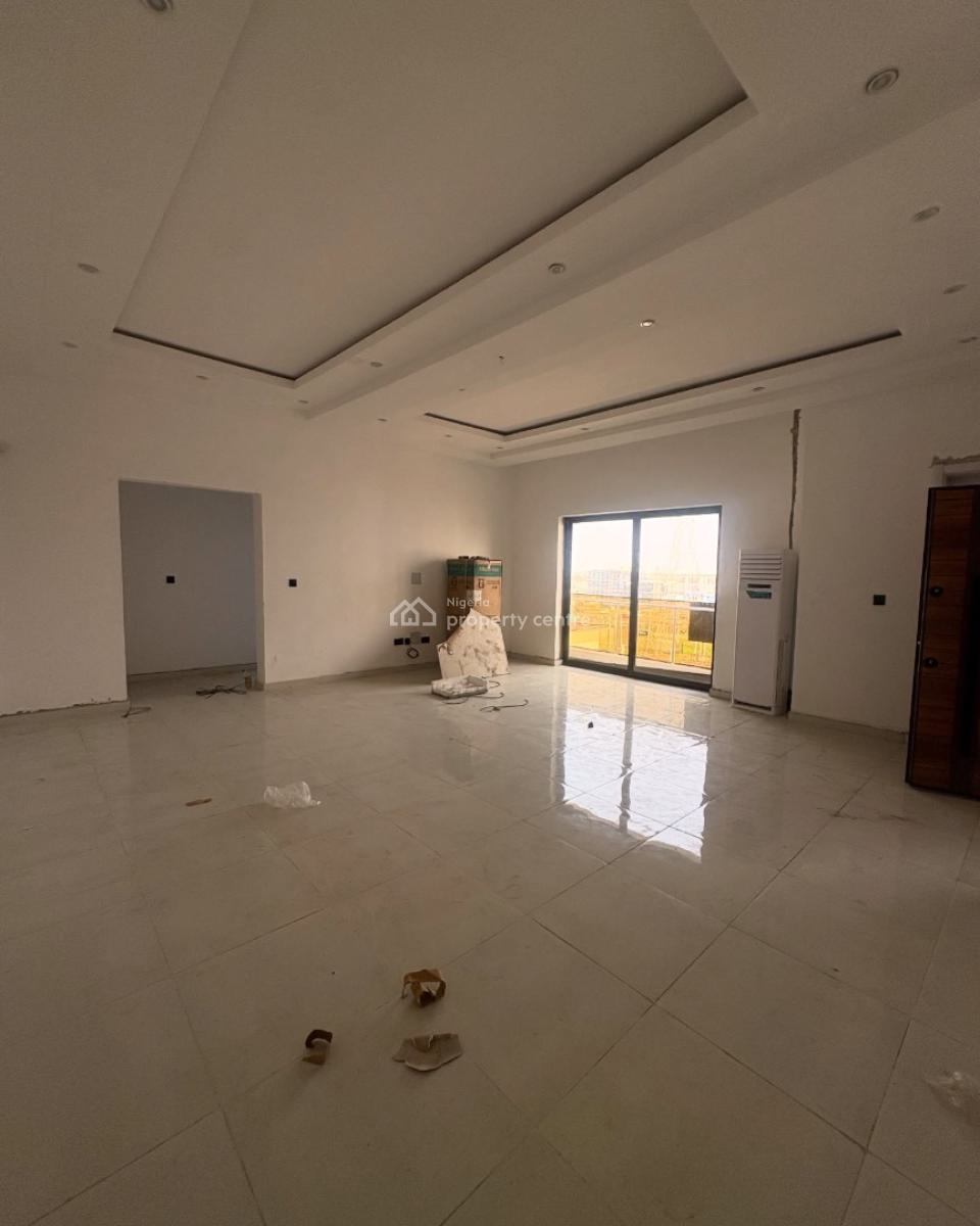 Massive 3 Bedroom Apartment with Pool & Elevator, Lekki Right, Lekki Phase 1, Lekki, Lagos, Flat / Apartment for Rent