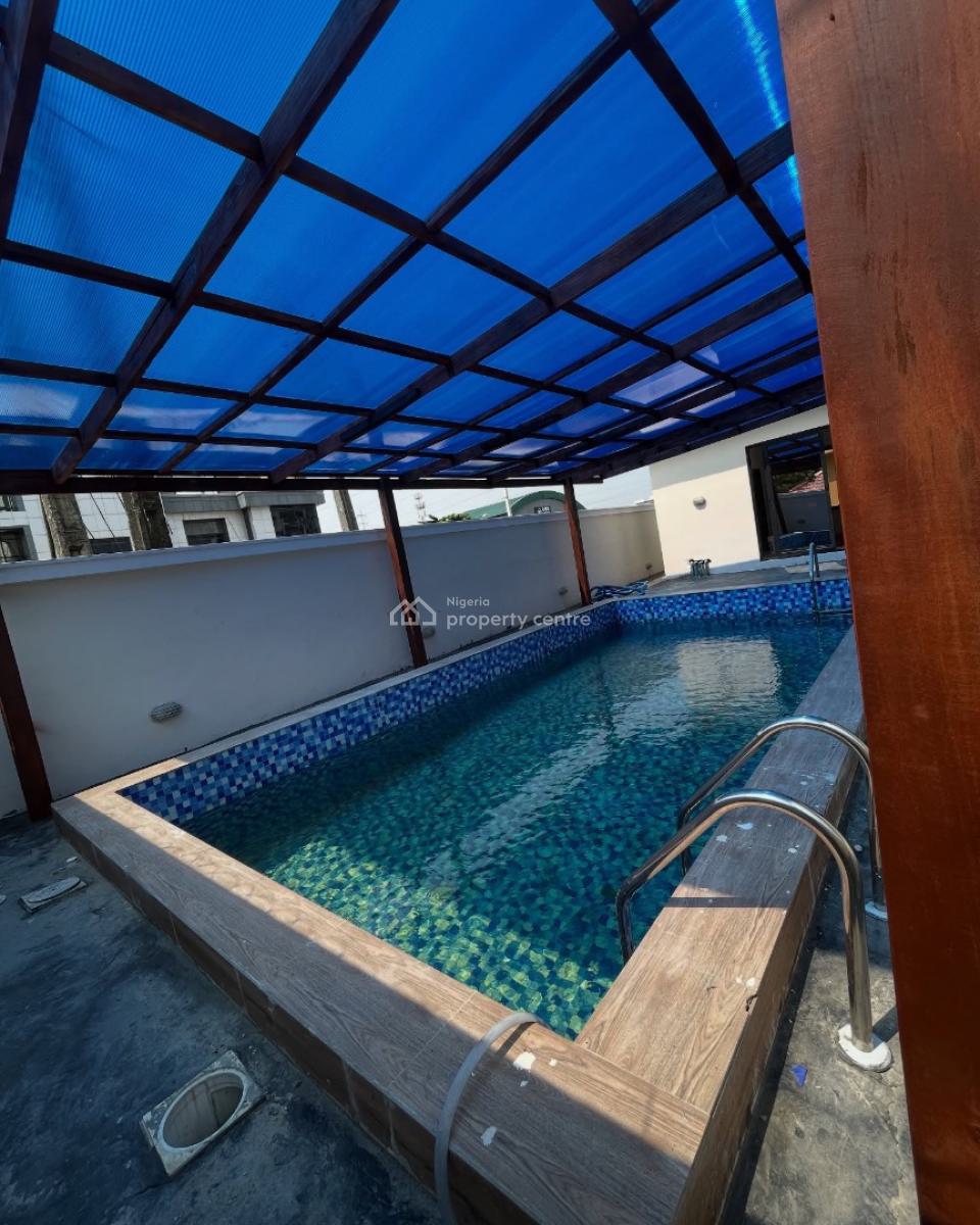 Massive 3 Bedroom Apartment with Pool & Elevator, Lekki Right, Lekki Phase 1, Lekki, Lagos, Flat / Apartment for Rent