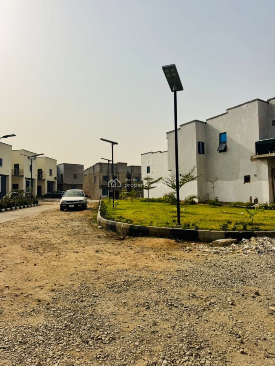 Newly Built Luxury 3 Bedrooms Terrace Duplex, Aviation Village Airport Road, Lugbe District, Abuja, Terraced Duplex for Sale