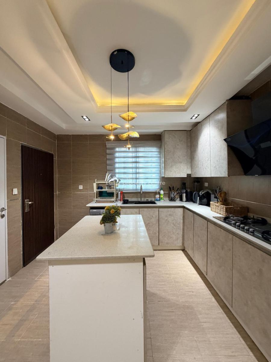 2 Bedrooms Luxury Fully Furnished with Premium Furniture, Karmo Idu Turkish Hospital, Karmo, Abuja, Flat / Apartment for Sale