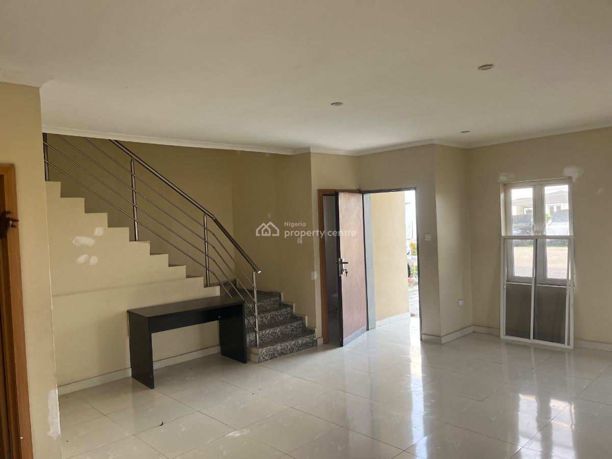 a Well Maintained 4 Bedroom Semi Detached House with a Room Bq, Lekki Phase 1, Lekki, Lagos, Semi-detached Duplex for Rent