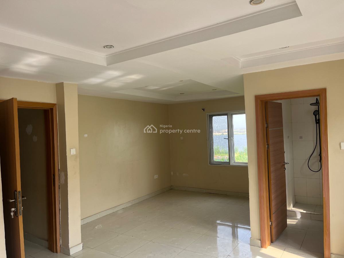 a Well Maintained 4 Bedroom Semi Detached House with a Room Bq, Lekki Phase 1, Lekki, Lagos, Semi-detached Duplex for Rent