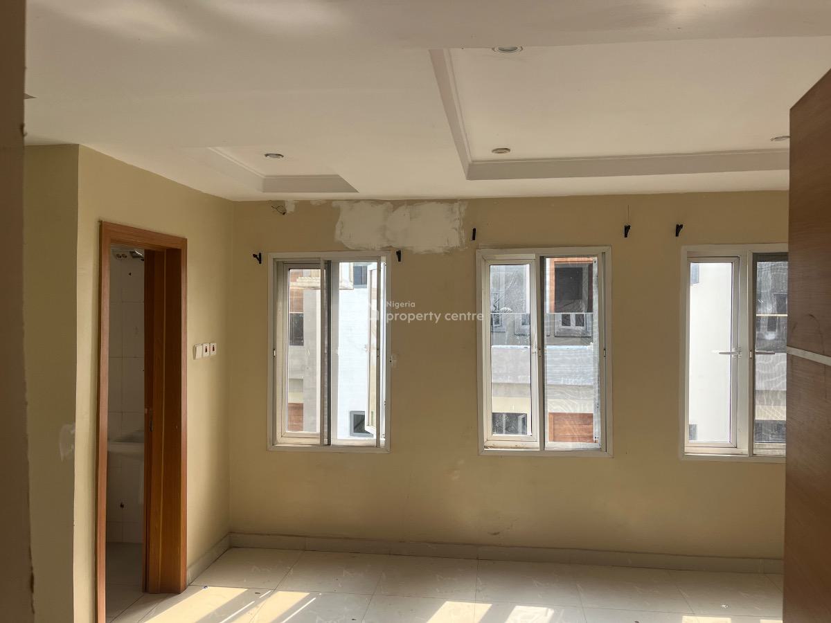 a Well Maintained 4 Bedroom Semi Detached House with a Room Bq, Lekki Phase 1, Lekki, Lagos, Semi-detached Duplex for Rent