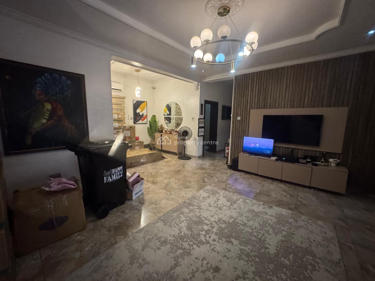 Well Maintained Sharp 3 Bedroom Apartment, Gra Phase 2, Magodo, Lagos, Flat / Apartment for Sale