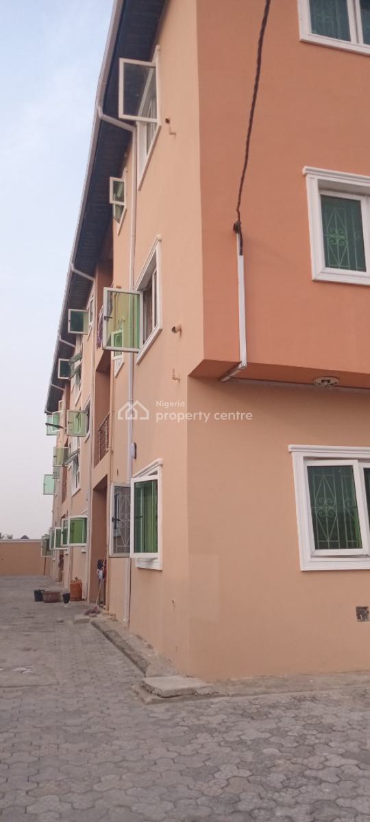 Now Available, Off Mobil Road Ilaje Ajah, Ilaje, Ajah, Lagos, Flat / Apartment for Rent