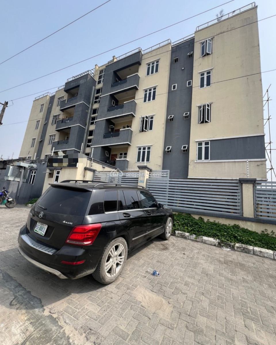 Serviced 3 Bedroom Apartment with En-suite Rooms, 3 Bedroom Apartment in a Very Quiet and Serene Secured Neighborhood, Ikate, Lekki, Lagos, Flat / Apartment for Rent