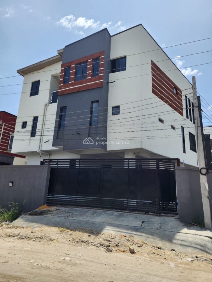 2 Bedroom Apartment with Spacious Rooms, 2 Bedroom Apartment for Rent, Ologolo, Lekki, Lagos, Flat / Apartment for Rent