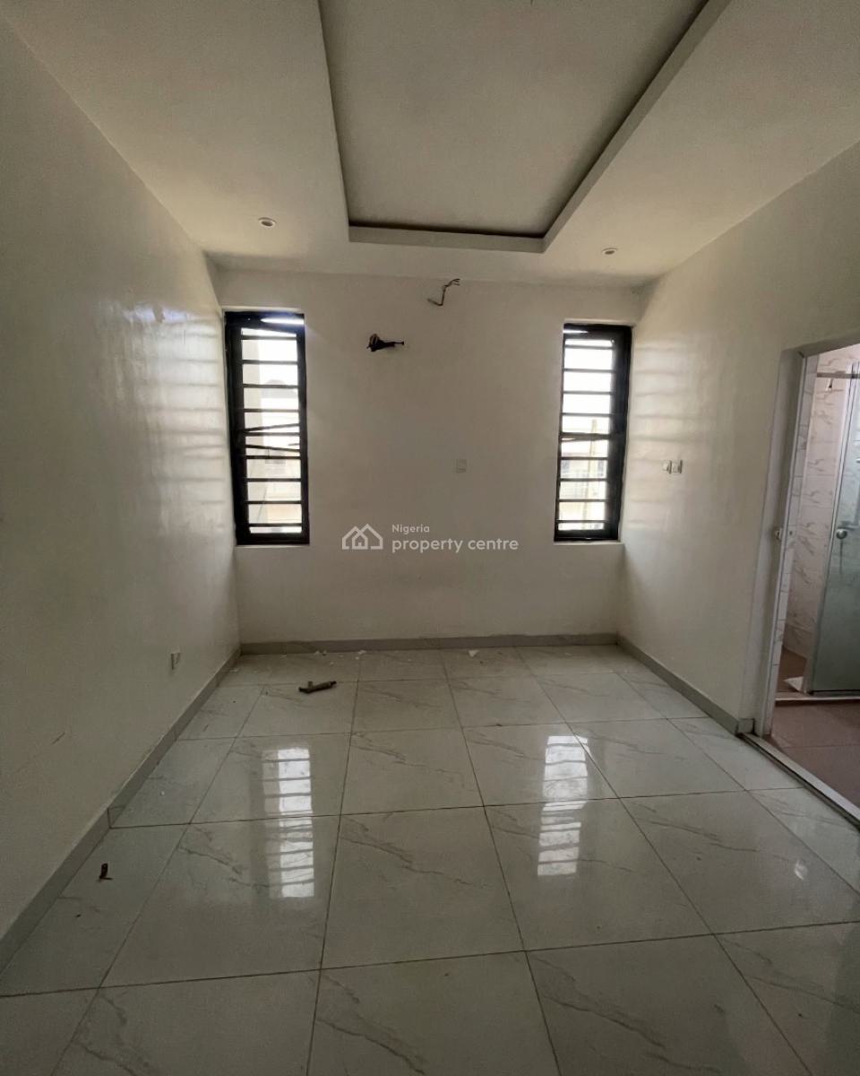 2 Bedroom Apartment with Spacious Rooms, 2 Bedroom Apartment for Rent, Ologolo, Lekki, Lagos, Flat / Apartment for Rent