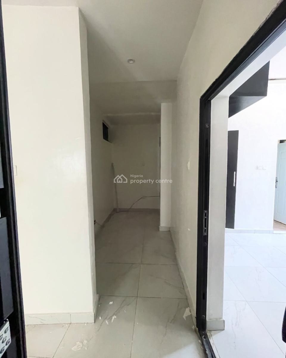 2 Bedroom Apartment with Spacious Rooms, 2 Bedroom Apartment for Rent, Ologolo, Lekki, Lagos, Flat / Apartment for Rent