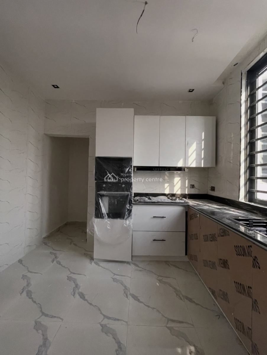 Serviced 3 Bedroom Apartment  with En-suite Rooms, 3 Bedroom Apartment for Rent, Lekki Phase 1, Lekki, Lagos, Flat / Apartment for Rent