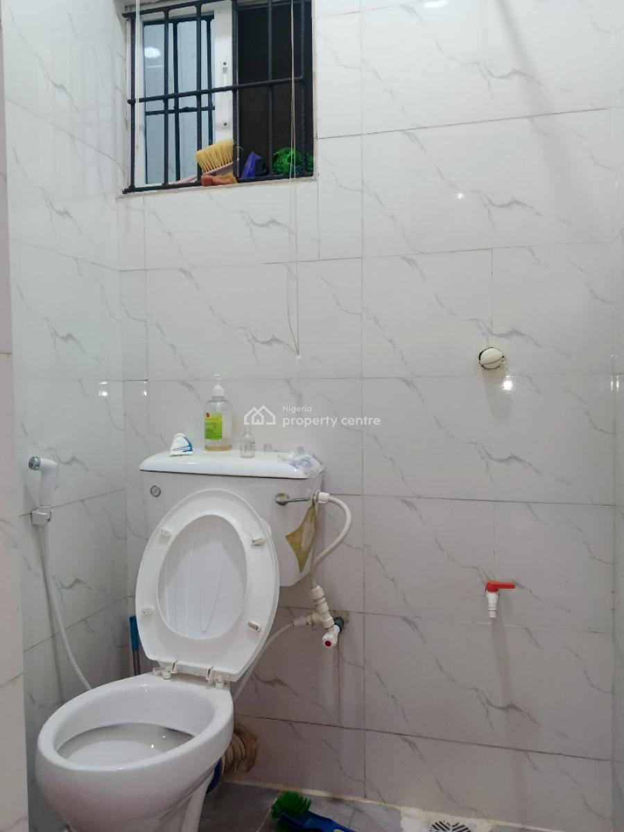 Spacious and Standard Miniflat Available in a Serene Area., Alagomeji, Alagomeji, Yaba, Lagos, Mini Flat (room and Parlour) for Rent