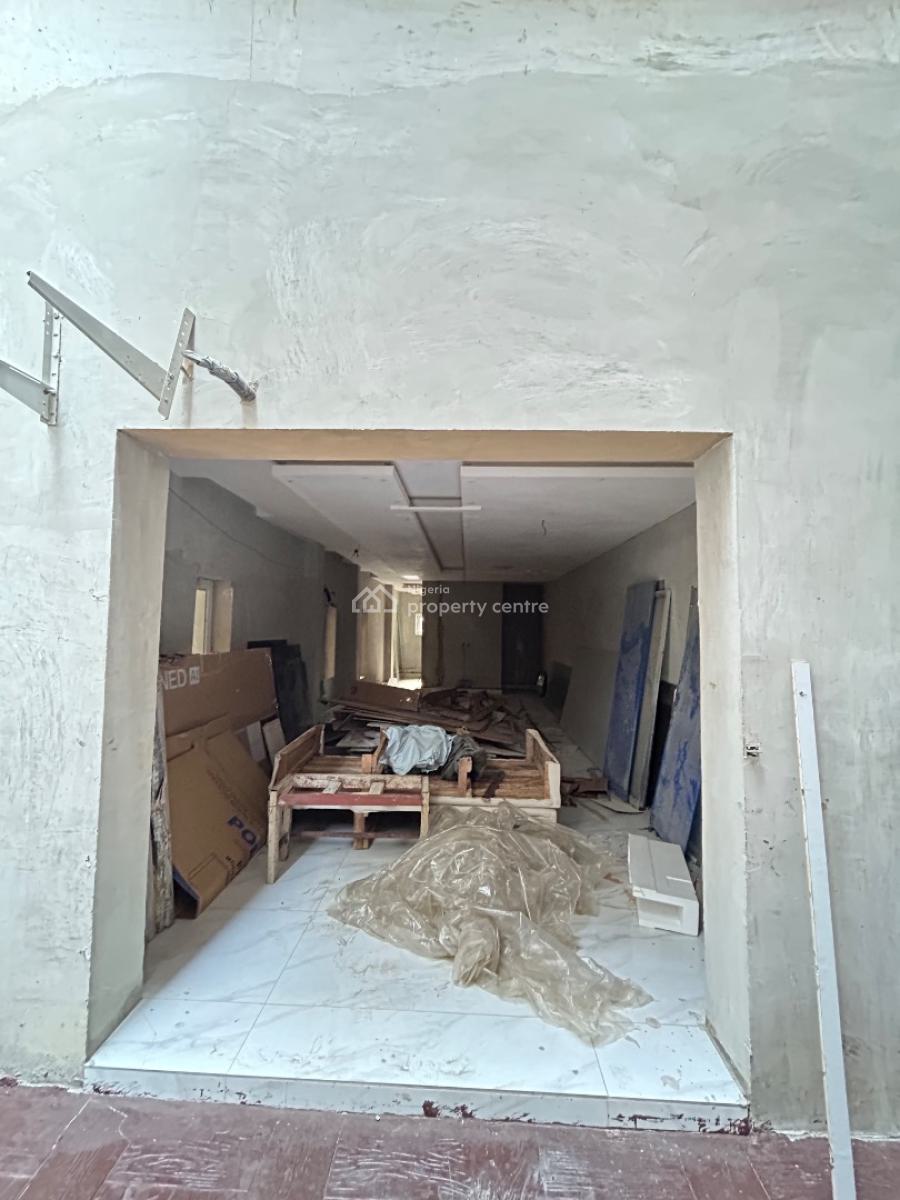 2 Bedroom Apartment with Bq, Lekki Phase 1, Lekki, Lagos, Flat / Apartment for Rent