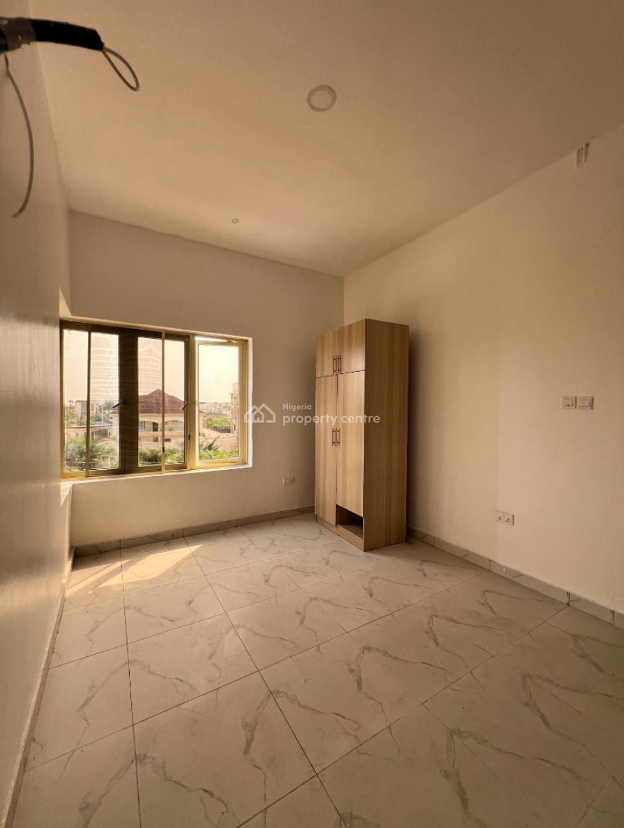 First Class Beautiful 2 Bedroom Flat, Abraham Adesanya, Lekki Phase 2, Lekki, Lagos, Flat / Apartment for Rent