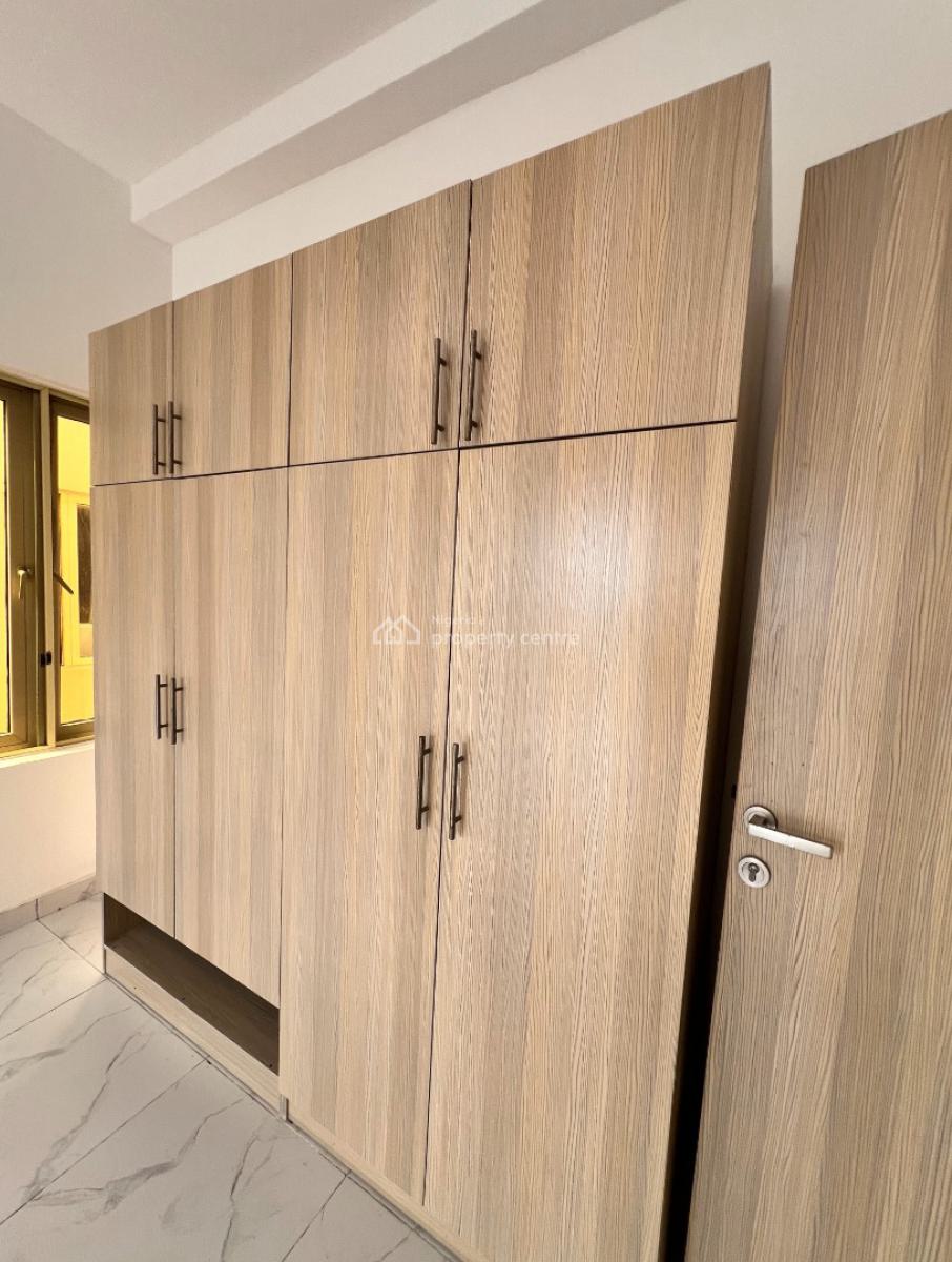 First Class Beautiful 2 Bedroom Flat, Abraham Adesanya, Lekki Phase 2, Lekki, Lagos, Flat / Apartment for Rent