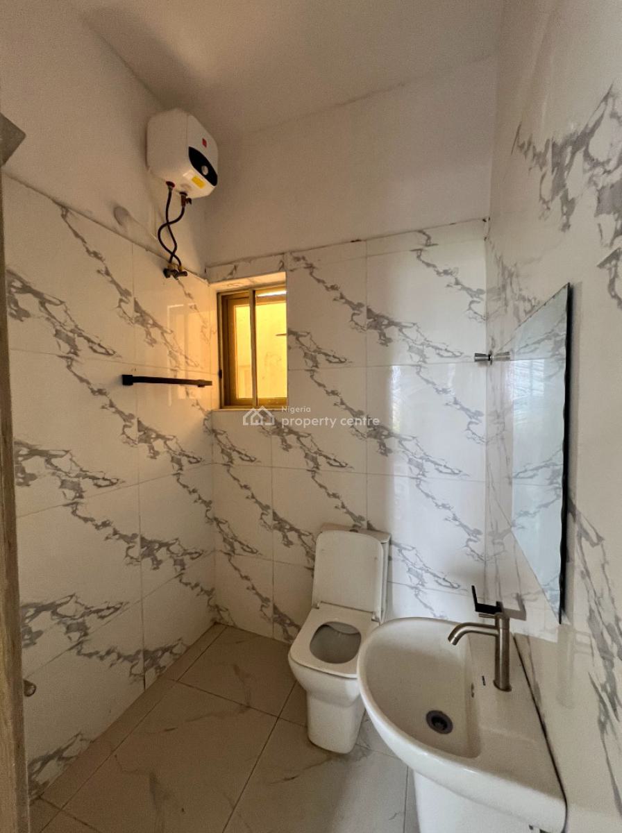 First Class Beautiful 2 Bedroom Flat, Abraham Adesanya, Lekki Phase 2, Lekki, Lagos, Flat / Apartment for Rent