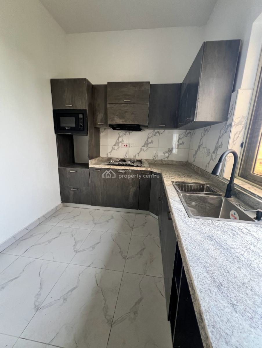 First Class Beautiful 2 Bedroom Flat, Abraham Adesanya, Lekki Phase 2, Lekki, Lagos, Flat / Apartment for Rent