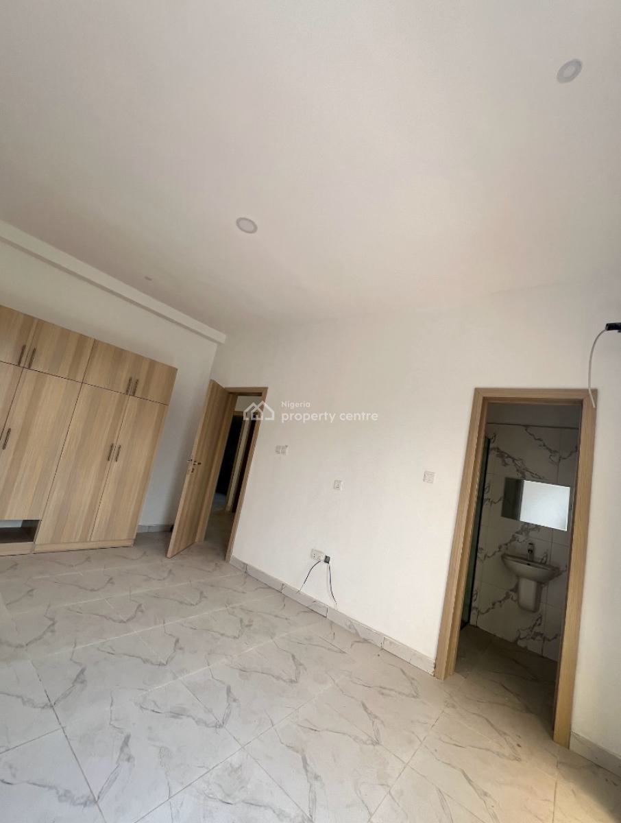 First Class Beautiful 2 Bedroom Flat, Abraham Adesanya, Lekki Phase 2, Lekki, Lagos, Flat / Apartment for Rent