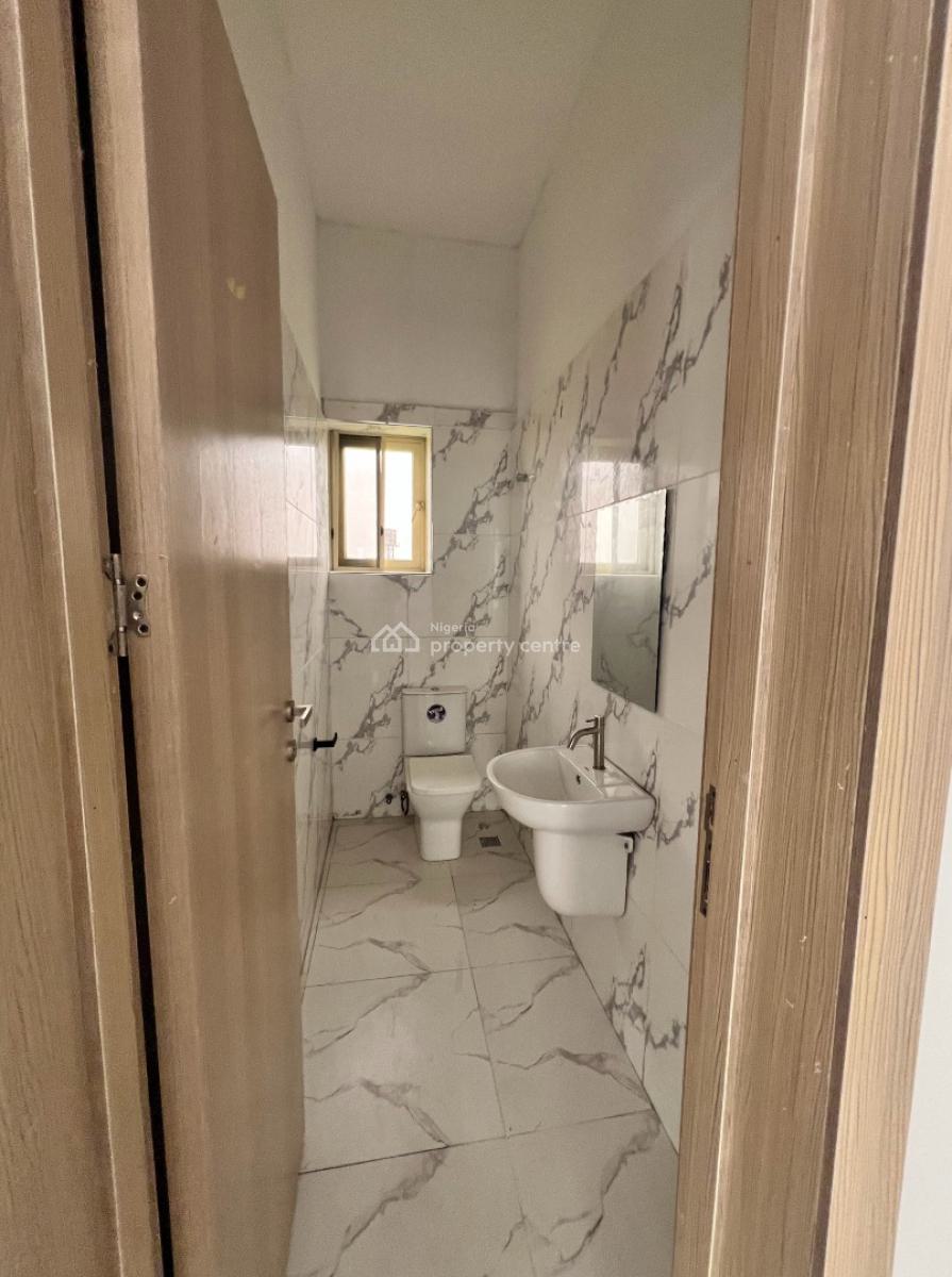 First Class Beautiful 2 Bedroom Flat, Abraham Adesanya, Lekki Phase 2, Lekki, Lagos, Flat / Apartment for Rent