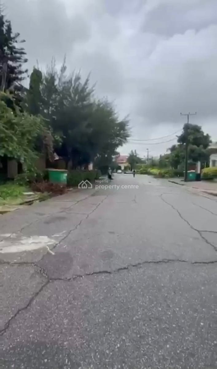 Bareland in a Secured Estate, Ikoyi, Lagos, Mixed-use Land for Sale