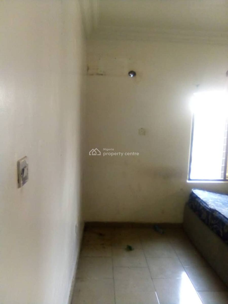 Neatly Finished Spacious 1-room Studio Apartment, Sahara Estate, Gwarinpa, Abuja, Flat / Apartment for Rent