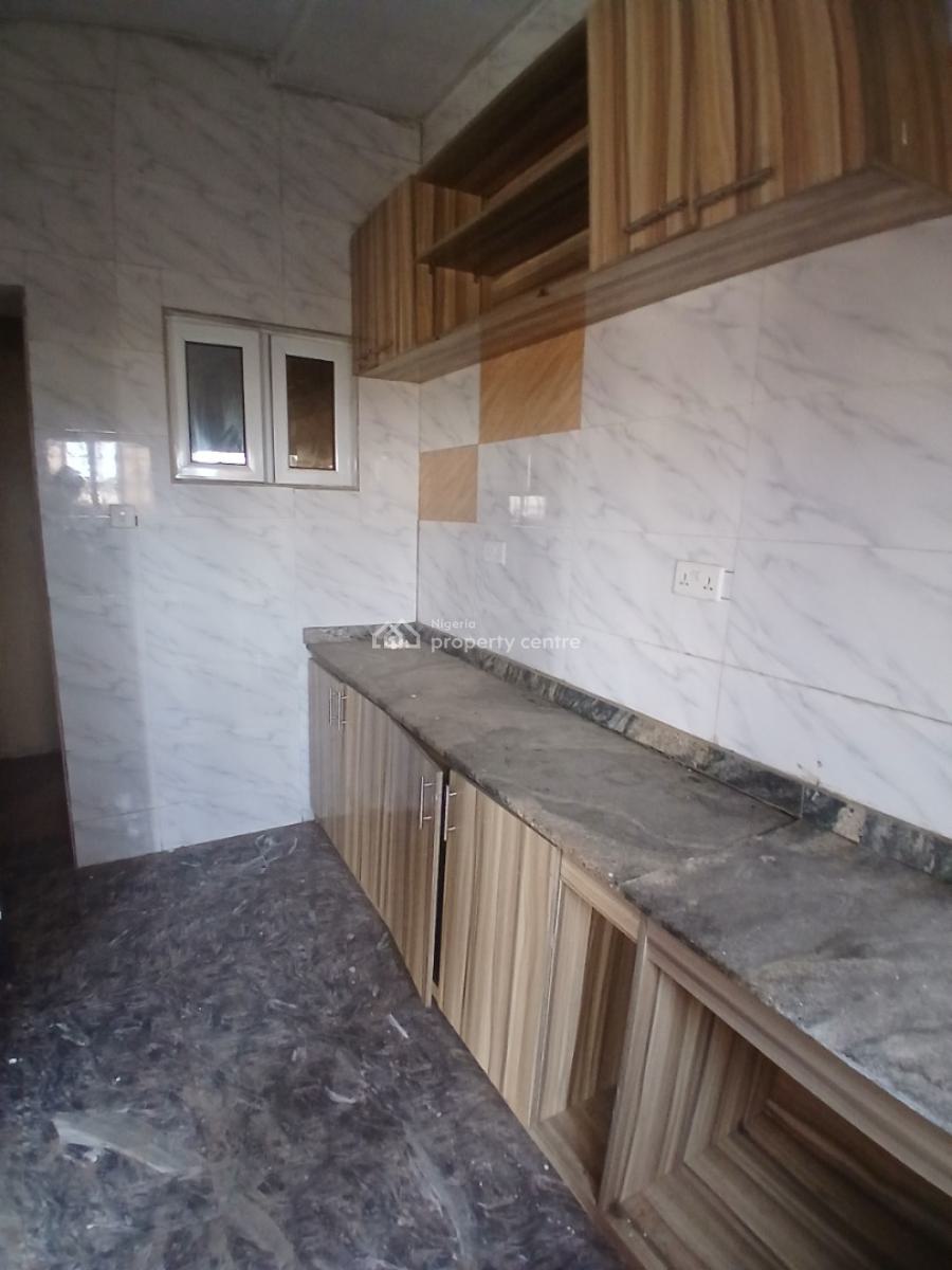 Newly Renovated 2 Bedrooms in an Estate En Suite, Life Camp, Abuja, Flat / Apartment for Rent