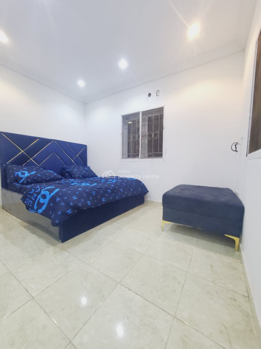 *luxurious Furnished & Serviced 1bedroom Flat with 2 Toilets, By Berger Clinic, Life Camp, Abuja, Mini Flat (room and Parlour) for Rent