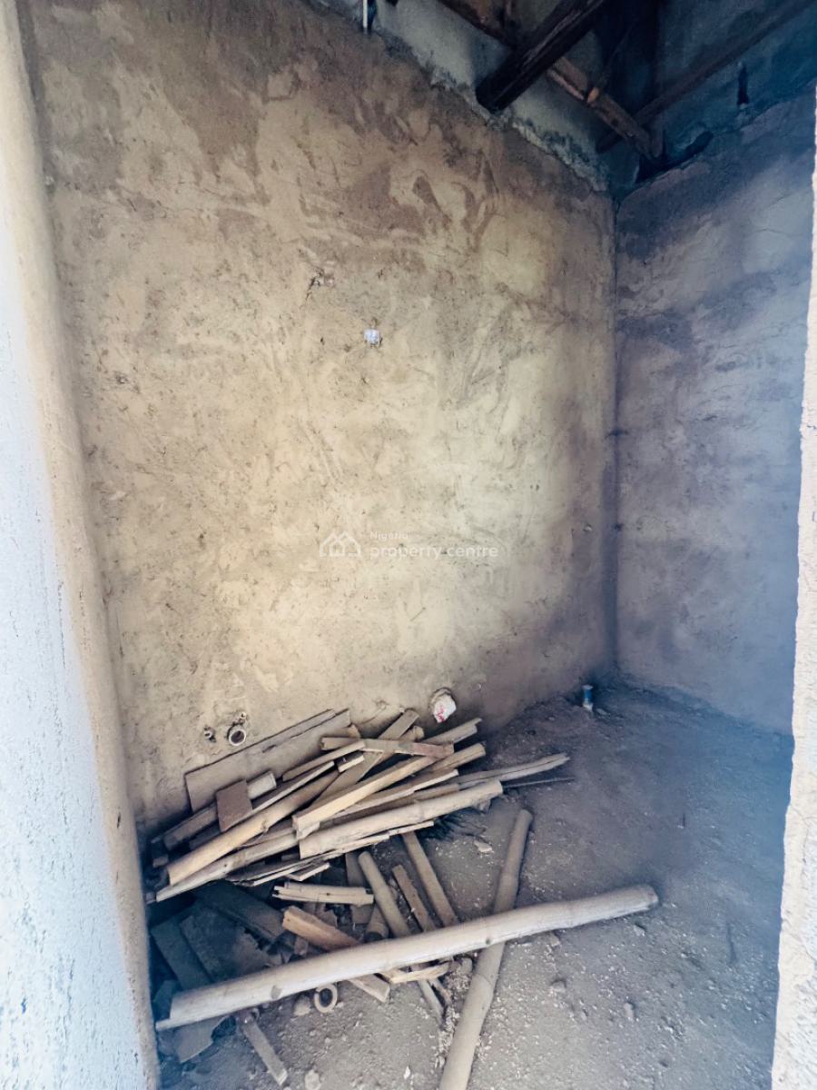 Just Listed  Prime  Investment Opportunity, Dantata Estate, Gwarinpa, Abuja, Terraced Duplex for Sale