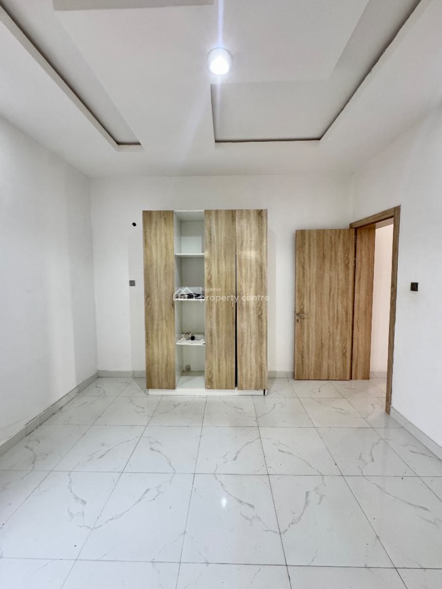 2 Bedroom Apartment, Ogombo, Ajah, Lagos, Flat / Apartment for Rent