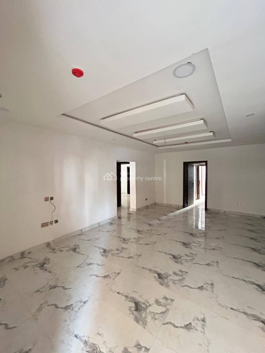 Brandnew 2bedroom Apartment with Bq, Swimming Pool, Gym and Elevator, Lekki Phase 1, Lekki, Lagos, Flat / Apartment for Rent