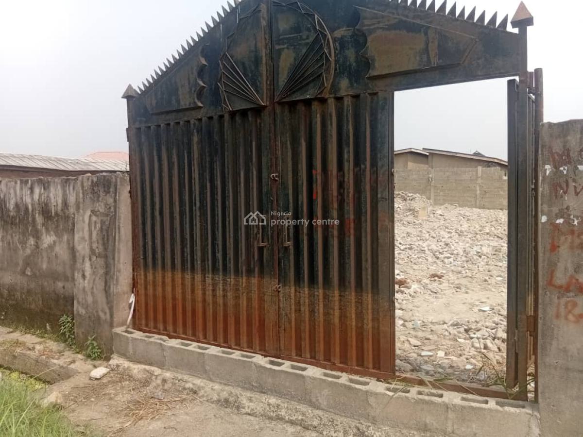 a Full Plot and a Half All Fenced and Gated Available on a Distress, Oshogun Area, Alapere, Alapere, Ketu, Lagos, Residential Land for Sale
