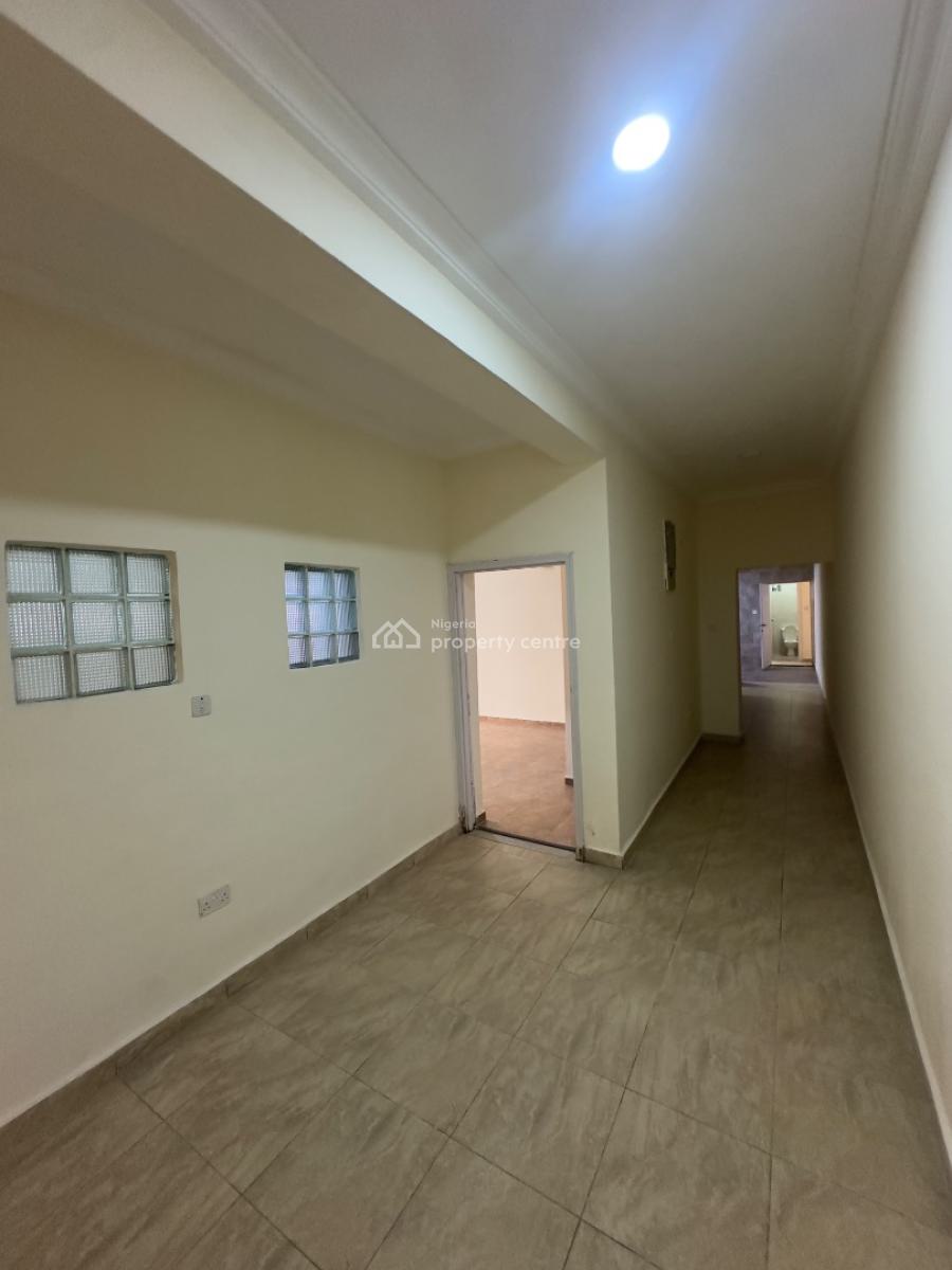 Well Spacious 3bedroom Apartment and a Bq, Off Oladimeji Alo, Lekki Phase 1, Lekki, Lagos, Flat / Apartment for Rent