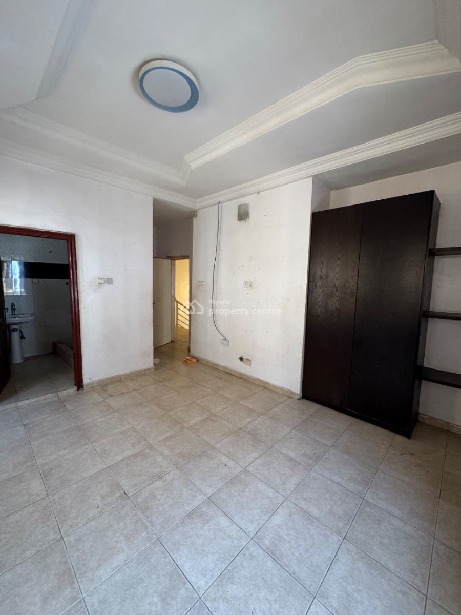 Self Contain, Bera Estate, Lekki Expressway, Lekki, Lagos, Self Contain (single Rooms) for Rent