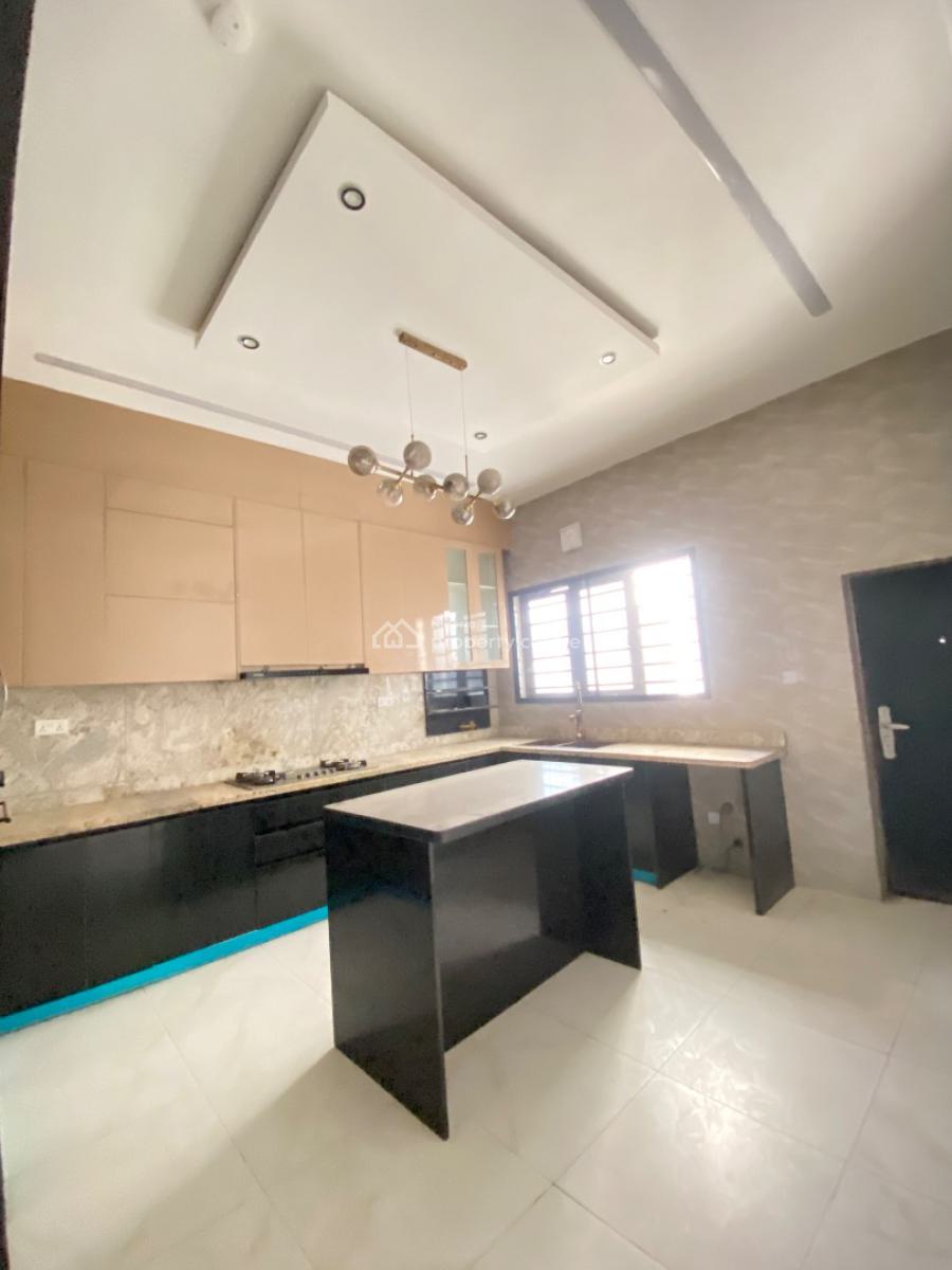 4 Bedroom Terrace House with Bq, Ologolo, Ologolo, Lekki, Lagos, Terraced Duplex for Rent